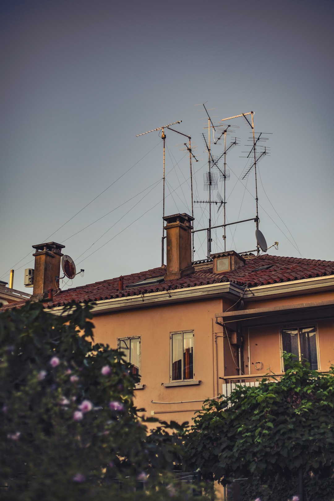 our-services-02 a-building-with-a-lot-of-antennas-on-top-of-it-uk7ust8tx1a
